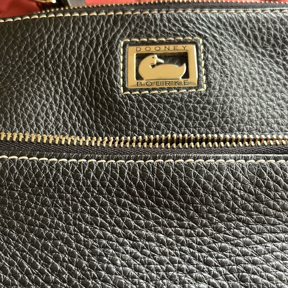 Dooney & Bourke Black Leather Purse with adjustable shoulder strap
